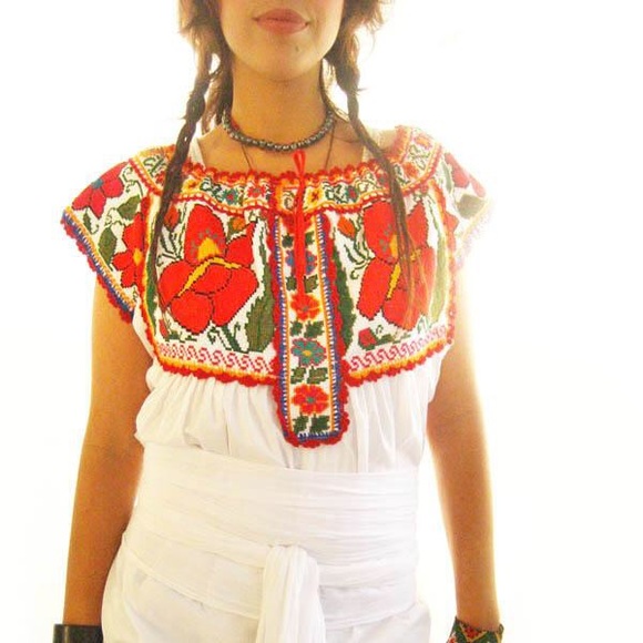 Mexican blouse indigenous fine embroidered textile art - Picture 1 of 2